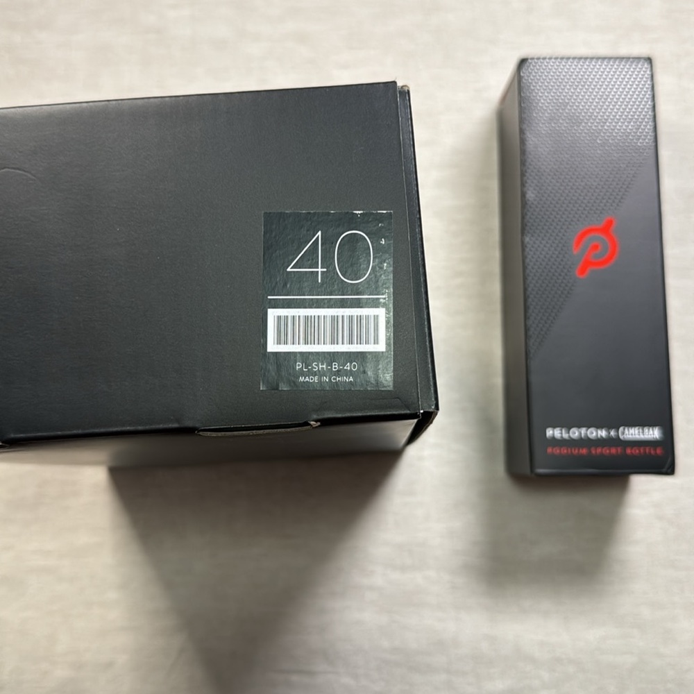 Peloton Shoes and Water Bottle - BRAND NEW - Picture 2 of 3